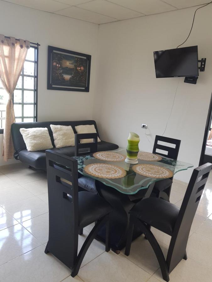 Apartamentos Williams Santa Rosa de Cabal Dış mekan fotoğraf